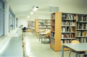  Interno Biblioteca comunale